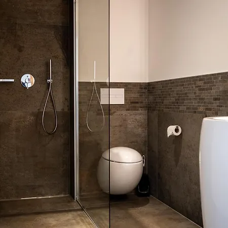 Dixence Luxury Floor With Jacuzzi 公寓